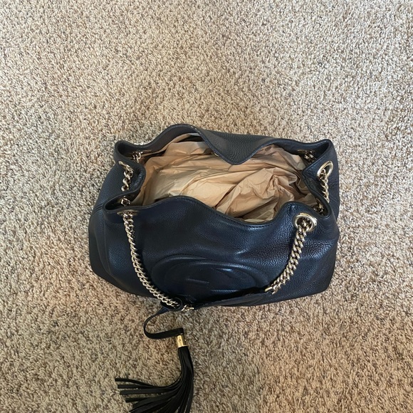 Authentic Black Leather Gucci Chain Soho Hobo Bag - Picture 8 of 15